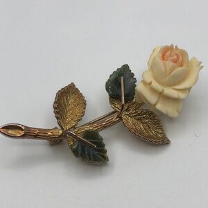 Beautiful Carved Rose Brooch Pin with Green Leaves Gold tone metal